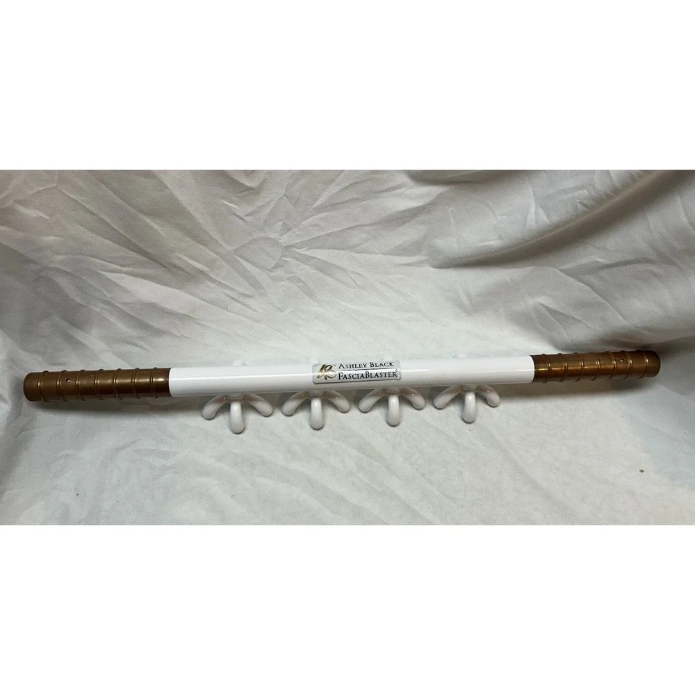Ashley Black Fascia Blaster 4 Claw Cellulite Reducer Massage Therapy - Picture 1 of 4
